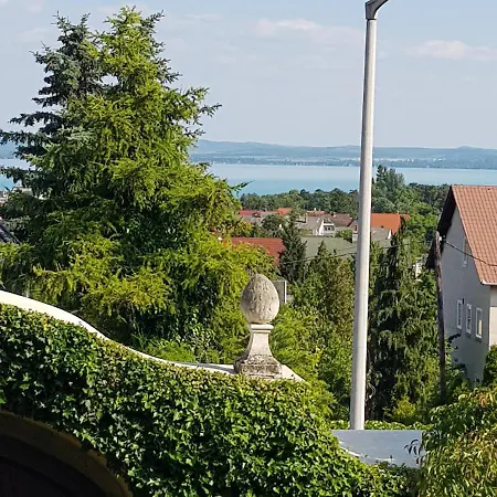 Gombas Kuria Mansion Boutique Vendégház