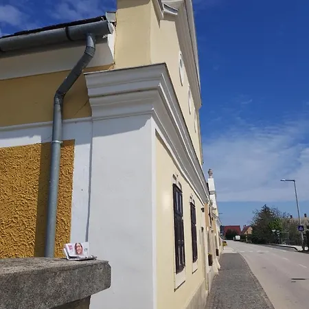 Gombas Kuria Mansion Boutique Vendégház 4*
