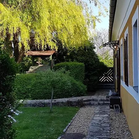 Gombas Kuria Mansion Boutique Vendégház 4*